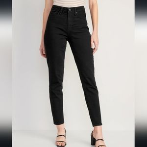 💙Old Navy high rise straight jeans☺️